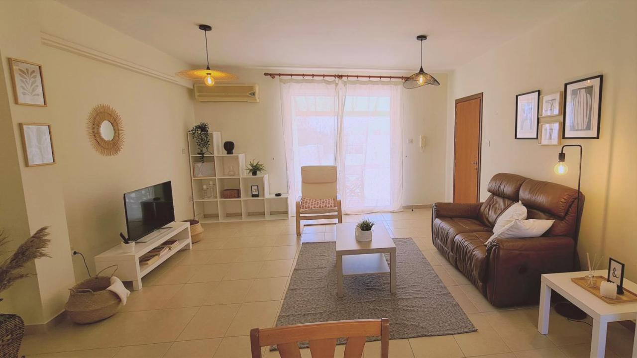 Stay Sunny Palms Apartment Voroklini Exterior photo
