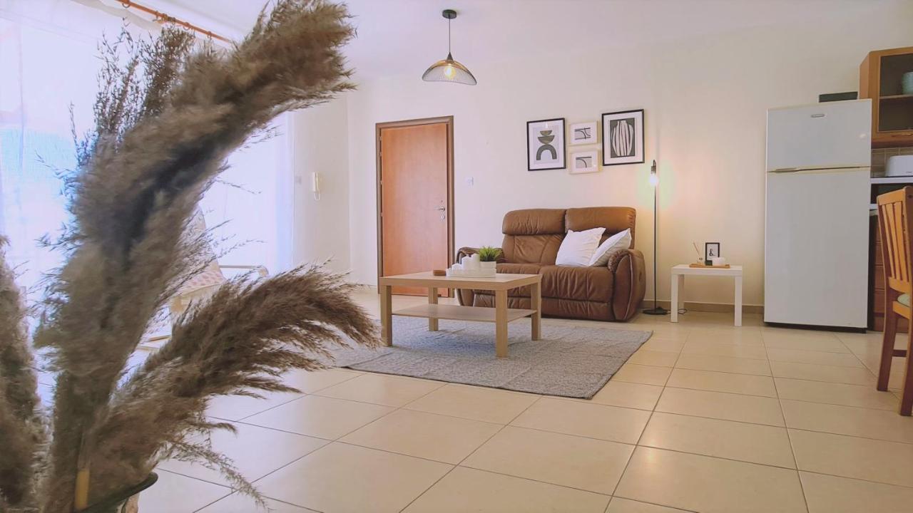 Stay Sunny Palms Apartment Voroklini Exterior photo