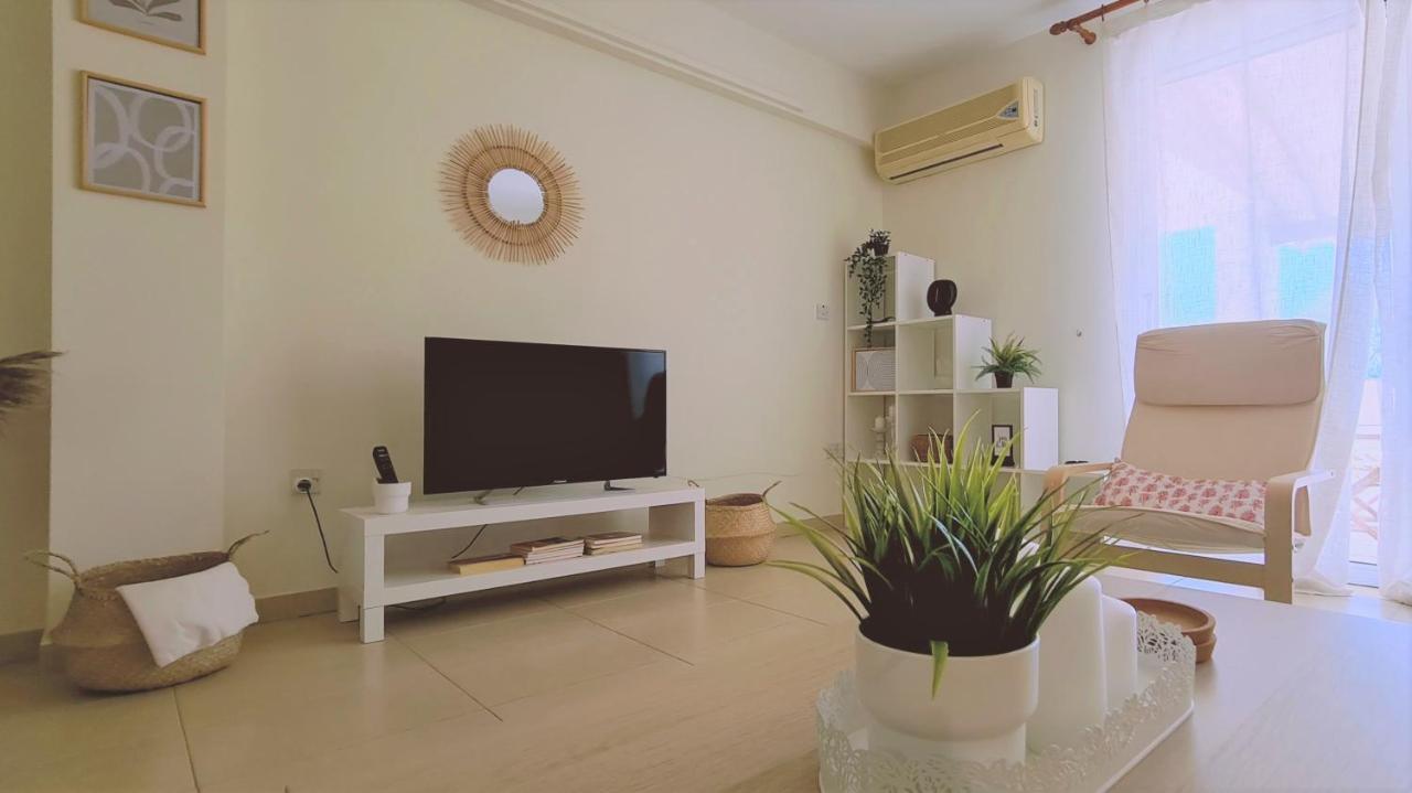 Stay Sunny Palms Apartment Voroklini Exterior photo
