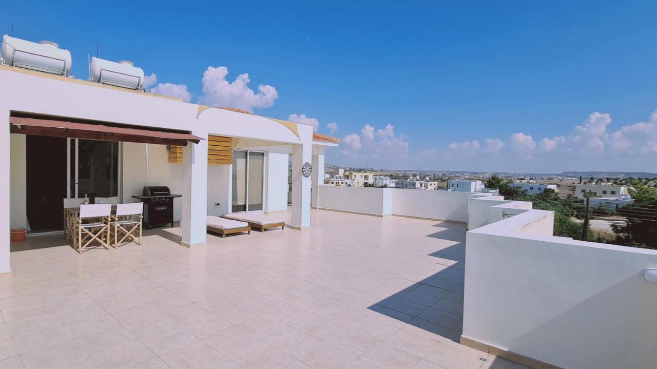 Stay Sunny Palms Apartment Voroklini Exterior photo